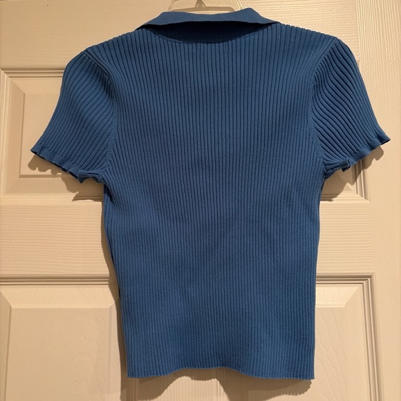 Blue Ribbed Calvin Klein Top - Picture 4 of 5